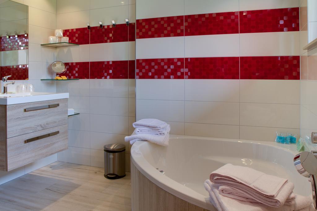 Le Gallus Boersch Luaran gambar